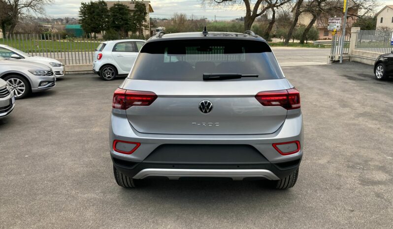 
 Volkswagen T-Roc 1.0 TSI Sport full									
