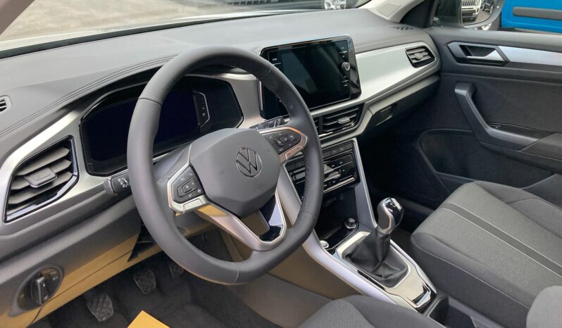 
 Volkswagen T-Roc 1.0 TSI Sport full									