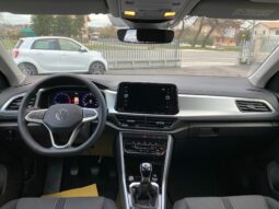 
 Volkswagen T-Roc 1.0 TSI Sport full									