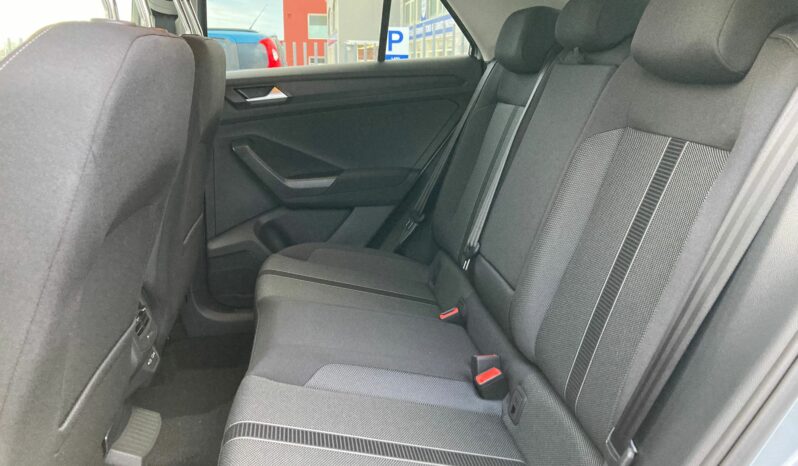
 Volkswagen T-Roc 1.0 TSI Sport full									