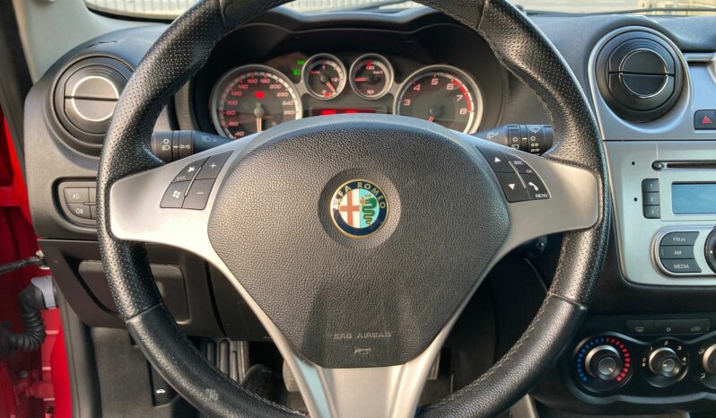 
 Alfa Romeo MiTo 0.9 t. t.air Distinctive Sp.Pack s full									