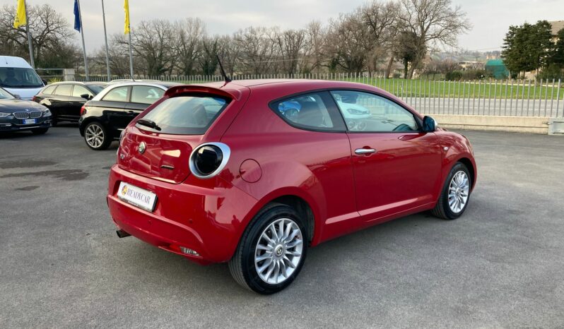 
 Alfa Romeo MiTo 0.9 t. t.air Distinctive Sp.Pack s full									