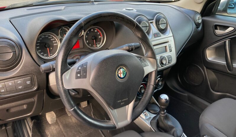 
 Alfa Romeo MiTo 0.9 t. t.air Distinctive Sp.Pack s full									