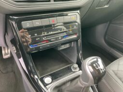 
 Volkswagen T-Cross 1.0 tsi R-Line Plus 115cv full									