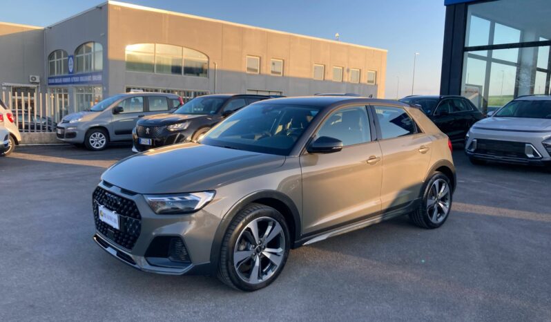 
 Audi A1 allstreet 30 tfsi Identity Contrast 110cv s tronic full									
