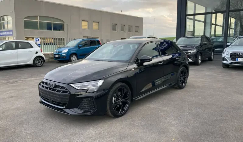 
 Audi A3 Sportback 35 2.0 tdi S line edition s-tronic full									