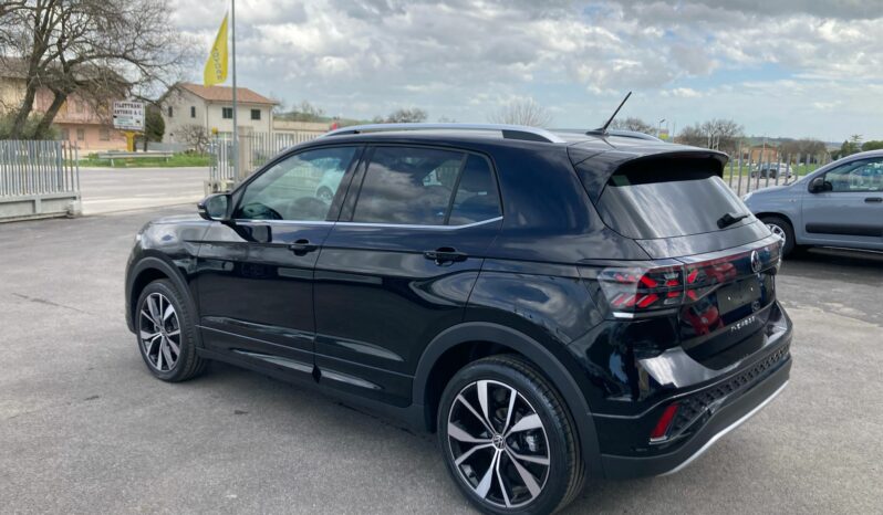 
 Volkswagen T-Cross 1.0 tsi R-Line Plus 115cv full									