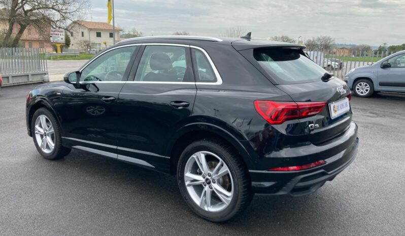 
 Audi Q3 35 2.0 tdi S line edition s-tronic full									