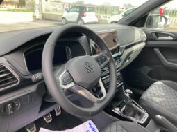 
 Volkswagen T-Cross 1.0 tsi R-Line Plus 115cv full									