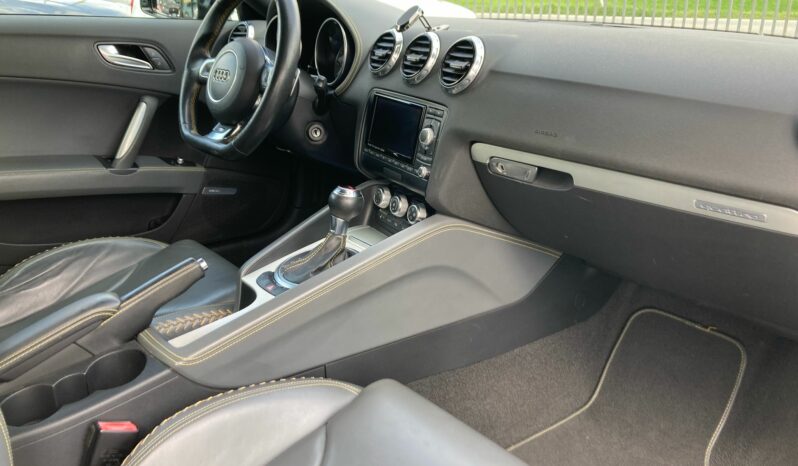 
 Audi TTS Coupe 2.0 tfsi quattro 272cv s-tronic COMPETITION full									