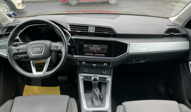 
 Audi Q3 35 2.0 tdi S line edition s-tronic full									