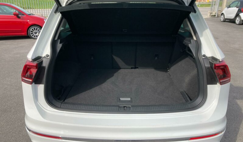 
 Volkswagen Tiguan 2.0 tdi Advanced R-Line Exterior 4motion 190cv dsg full									