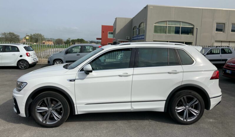 
 Volkswagen Tiguan 2.0 tdi Advanced R-Line Exterior 4motion 190cv dsg full									