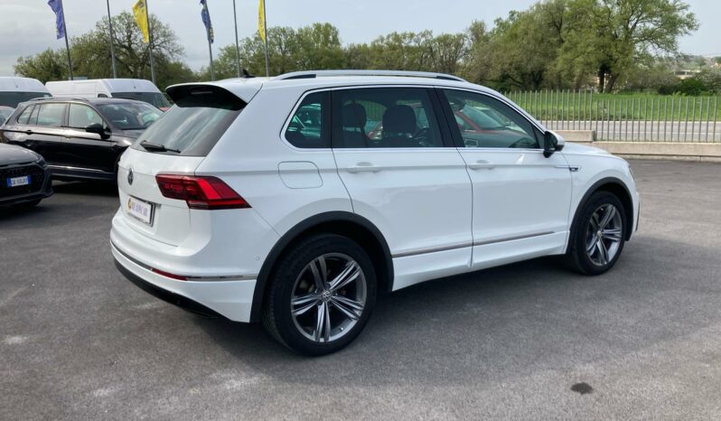 
 Volkswagen Tiguan 2.0 tdi Advanced R-Line Exterior 4motion 190cv dsg full									