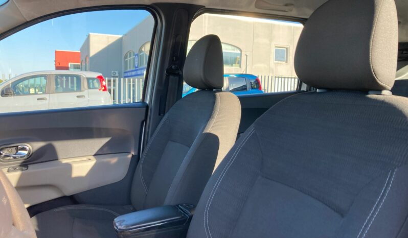
 Dacia Lodgy 1.5 dci Laureate 110cv 7posti full									