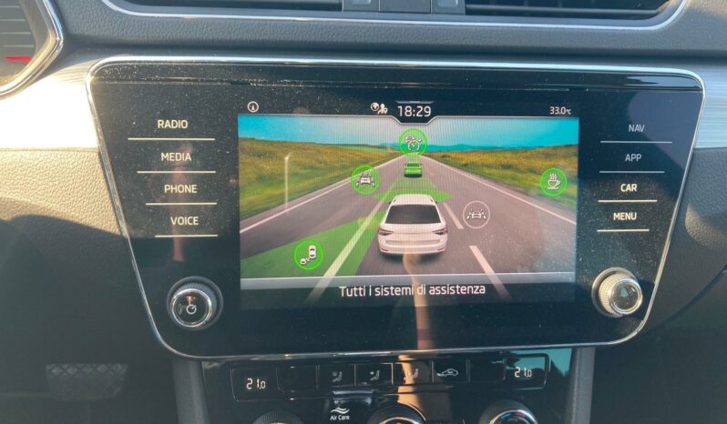 
 Skoda Superb Wagon 2.0 tdi evo Executive 150cv dsg full									