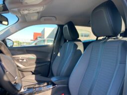 
 Peugeot 2008 1.5 bluehdi Allure Pack s&s EAT8 full									