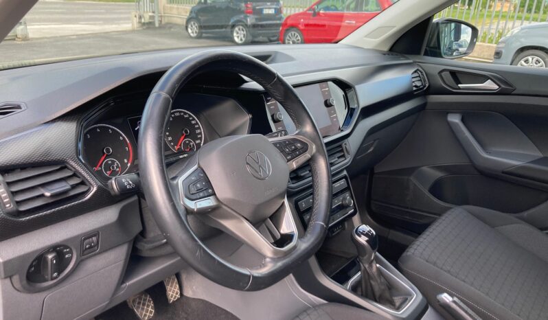 
 Volkswagen T-Cross 1.0 tsi Sport 110cv full									