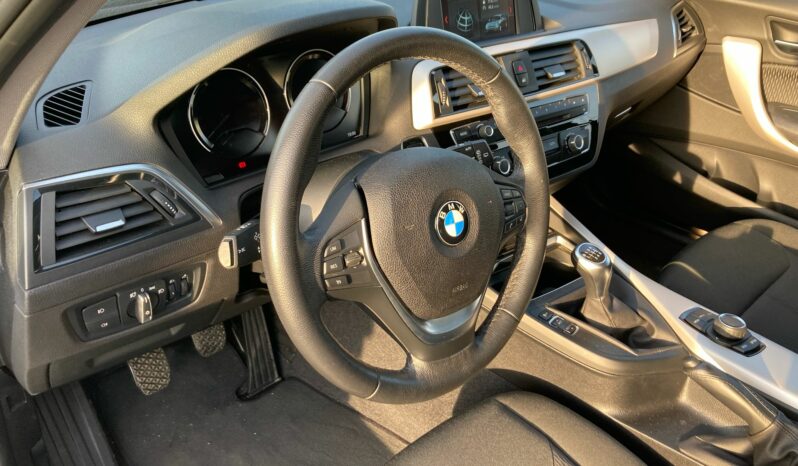 
 BMW 116 d Advantage 5p full									
