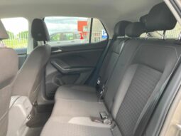 
 Volkswagen T-Cross 1.0 tsi Sport 110cv full									