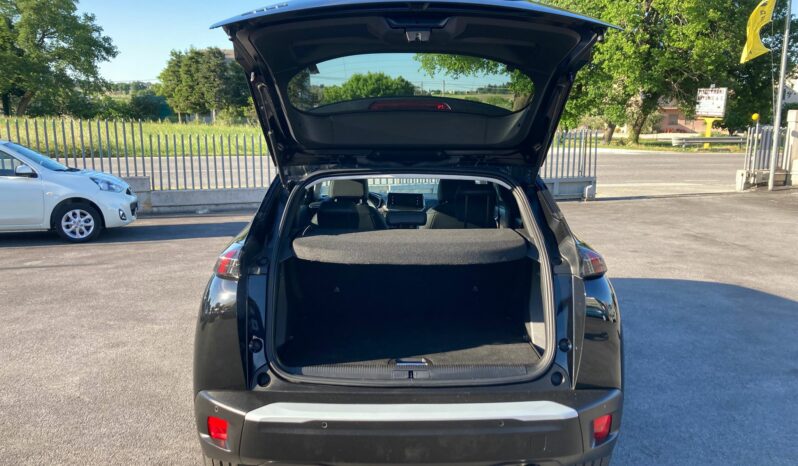 
 Peugeot 2008 1.5 bluehdi Allure Pack s&s EAT8 full									