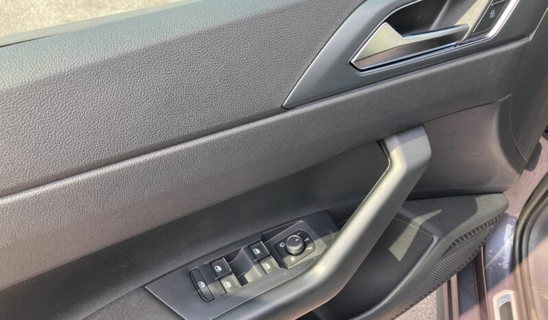 
 Volkswagen Polo 1.0 tsi R-Line Plus 95cv full									