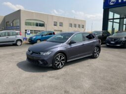 
 Volkswagen Polo 1.0 tsi R-Line Plus 95cv full									