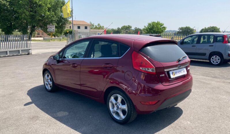 
 Ford Fiesta 5p 1.4 tdci Titanium full									