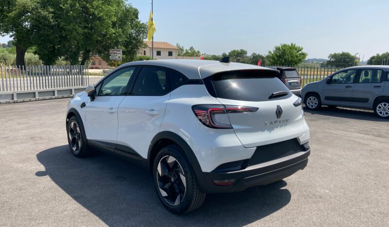 
 Renault Captur 1.0 tce Techno Gpl 100cv full									