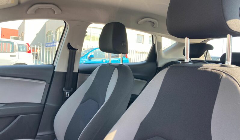
 Toyota RAV 4 RAV4 2.2 d-4d Luxury 177cv full									
