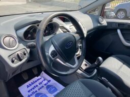 
 Ford Fiesta 5p 1.4 tdci Titanium full									