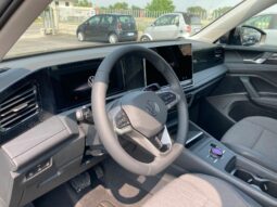 
 Volkswagen Tiguan 2.0 tdi Life 150cv dsg full									