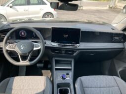 
 Volkswagen Tiguan 2.0 tdi Life 150cv dsg full									