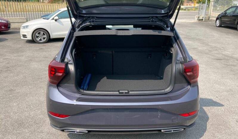 
 Volkswagen Polo 1.0 tsi R-Line Plus 95cv full									