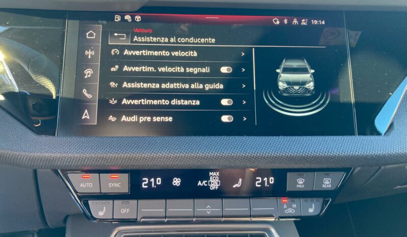 
 Audi A3 Sportback 2.0 tdi S line edition 150cv s-tronic full									