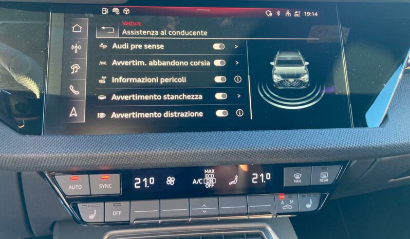 
 Audi A3 Sportback 2.0 tdi S line edition 150cv s-tronic full									
