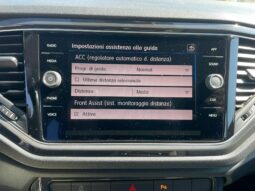 
 Volkswagen T-Roc 1.6 tdi Advanced full									