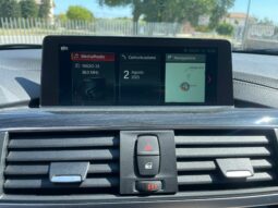 
 BMW 320 d Touring xdrive Luxury auto full									
