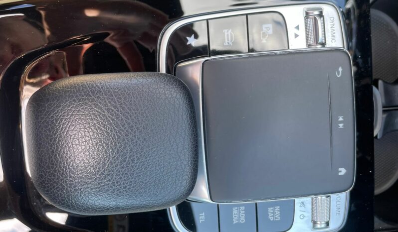 
 Mercedes-Benz CLA 200 Coupe d Premium auto full									
