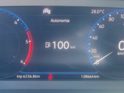 
 Volkswagen T-Roc 1.6 tdi Advanced full									