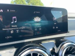 
 Mercedes-Benz CLA 200 Coupe d Premium auto full									