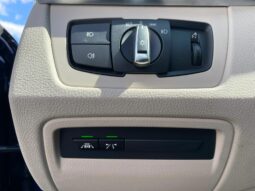 
 BMW 320 d Touring xdrive Luxury auto full									