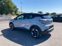 
 Renault Captur 1.0 tce Techno Gpl 100cv full									