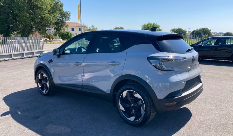 
 Renault Captur 1.0 tce Techno Gpl 100cv full									