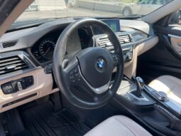 
 BMW 320 d Touring xdrive Luxury auto full									