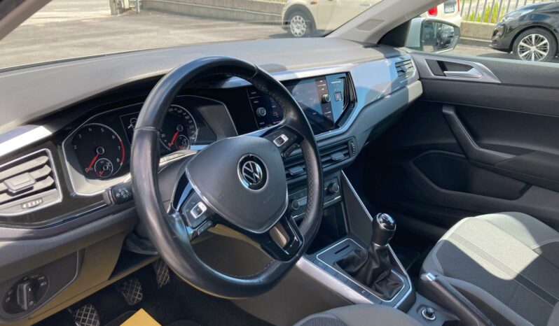 
 Volkswagen Polo 5p 1.0 tgi Highline 90cv my19 full									