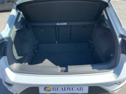 
 Volkswagen T-Roc 1.6 tdi Advanced full									