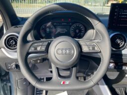 
 Audi Q2 30 2.0 tdi Identity Black full									