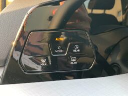 
 Volkswagen Golf 2.0 Tdi Edition Plus 115cv full									