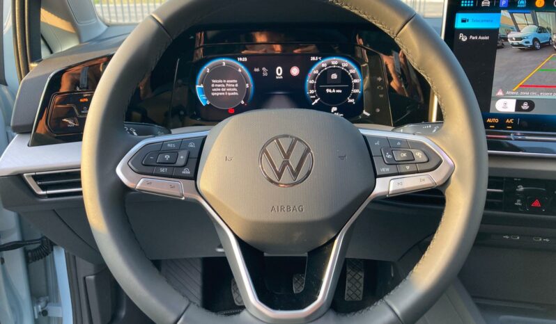 
 Volkswagen Golf 2.0 Tdi Edition Plus 115cv full									